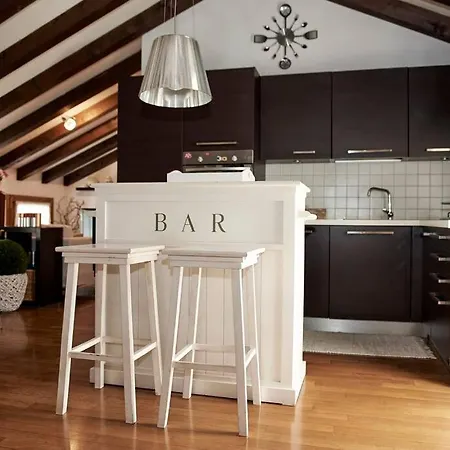 Intero A Apartment *